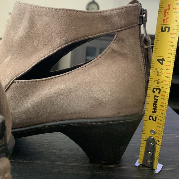 DANSKO Bonita Perforated Ankle Boot - Picture 12 of 13